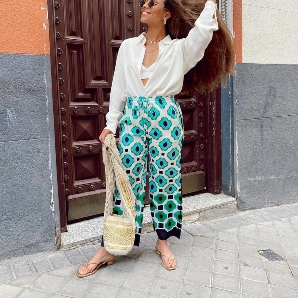 Zara IG Favorite Satin Style Pull on pants